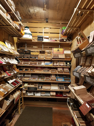 Cigar Shop «2nd Street Cigar Lounge and Gallery», reviews and photos, 124 W 2nd St, Los Angeles, CA 90012, USA