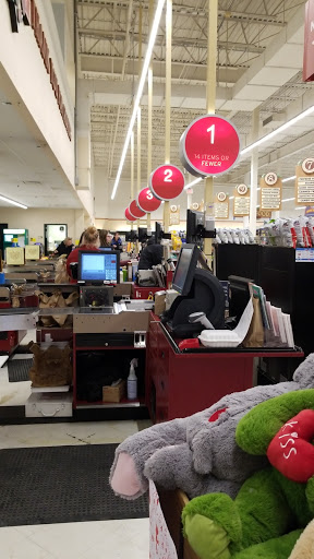 Grocery Store «Hannaford Supermarket», reviews and photos, 71 Jayview Dr, Enosburg Falls, VT 05450, USA