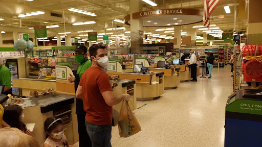 Supermarket «Publix Super Market at Plaza De Leon», reviews and photos, 106 Ponce De Leon Blvd, Miami, FL 33135, USA