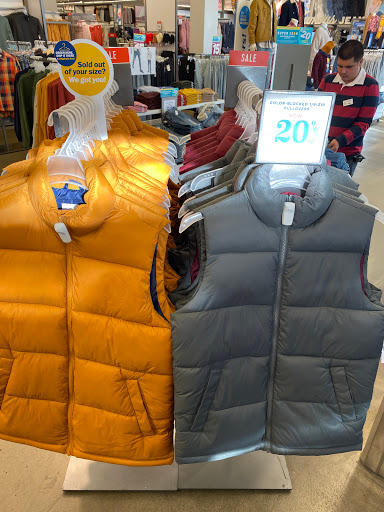 Clothing Store «Old Navy», reviews and photos, 2212 S Shore Center a, Alameda, CA 94501, USA