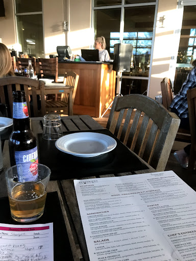 American Restaurant «Pinstripes», reviews and photos, 13500 Nall Ave, Overland Park, KS 66223, USA