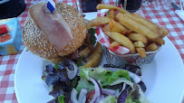 Sandwich au poulet du Restaurant français La Ferme à Dédé - Sassenage - n°4