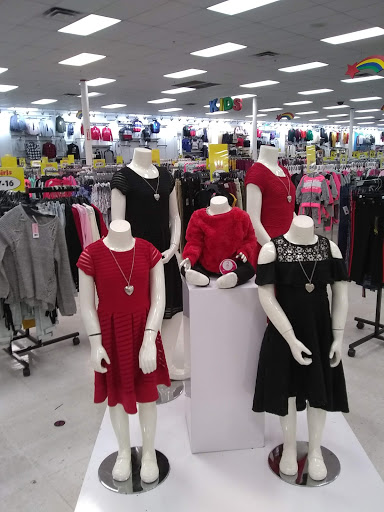 Shopping Mall «Southland Terrace Shopping Center», reviews and photos, 3971 7th Street Rd, Louisville, KY 40216, USA