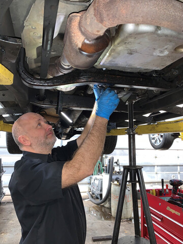 Transmission Shop «Lee Myles Transmissions & AutoCare», reviews and photos, 945 US-31 BYP, Bowling Green, KY 42101, USA