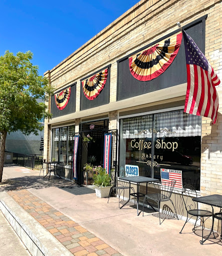 Coffee Shop «The Coffee Shop Bakery», reviews and photos, 411 C St, Galt, CA 95632, USA