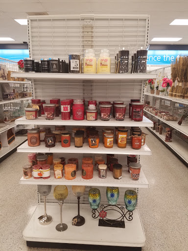 Clothing Store «Ross Dress for Less», reviews and photos, 1235 N Peachtree Pkwy, Peachtree City, GA 30269, USA