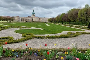 Schlossgarten Charlottenburg image