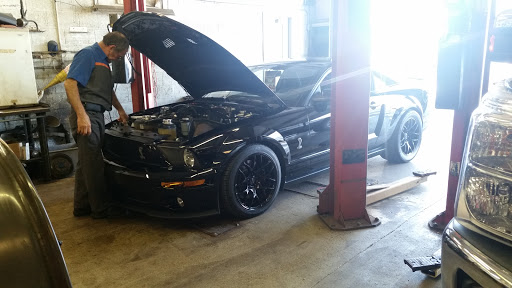 Ford Dealer «Roberts Motors», reviews and photos, 4350 N Alby St, Alton, IL 62002, USA