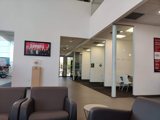 Kia Dealer «Horne Kia», reviews and photos, 1465 E Motorplex Loop, Gilbert, AZ 85297, USA