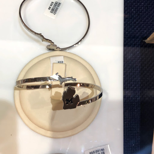 Jewelry Store «Silver Fox II Jewelry», reviews and photos, 29 W 8th St, Holland, MI 49423, USA