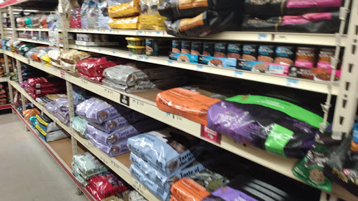 Home Improvement Store «Tractor Supply Co.», reviews and photos, 100 W Ardice Ave #1, Eustis, FL 32726, USA