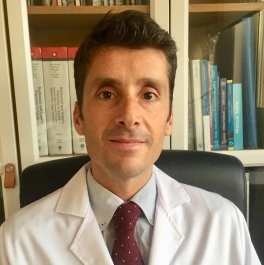 Doctor Hernando Rydings, Angiólogo y cirujano vascular