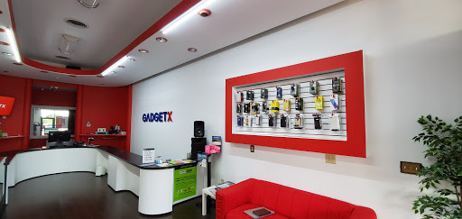 Phone Repair Service «Gadget MD- Cell Phone Repair», reviews and photos, 11660 Westheimer Rd #111, Houston, TX 77077, USA