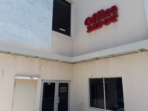 Office Supply Store «Office Depot», reviews and photos, 1771 West Ave, Miami Beach, FL 33139, USA