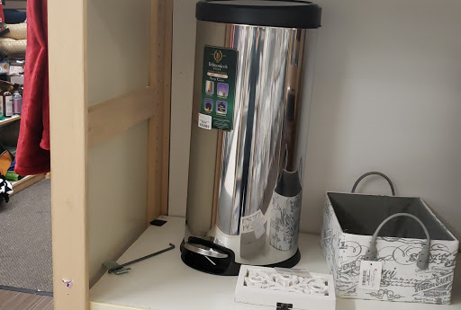 Clothing Store «Burlington Coat Factory», reviews and photos, 441 Western Ave, South Portland, ME 04106, USA