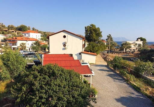 Yelken Bungalov Çökertme