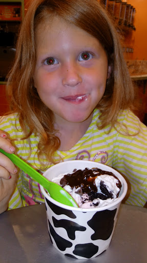 Ice Cream Shop «Swirlz Of Paragould», reviews and photos, W Kingshighway, Paragould, AR 72450, USA