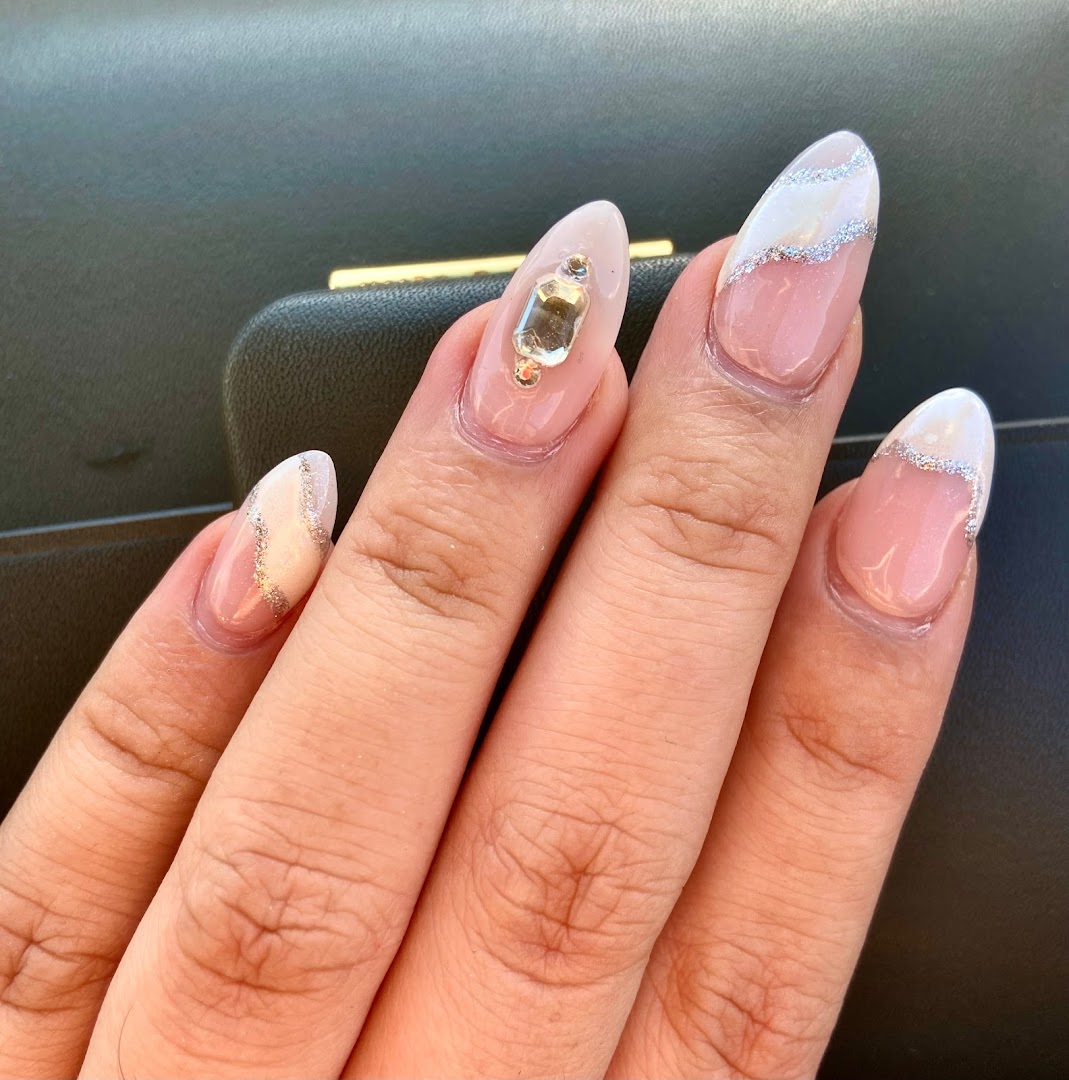 Icolor nails