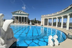Neptune Pool image