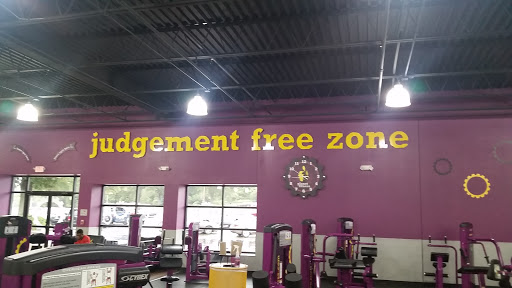 Gym «Planet Fitness», reviews and photos, 2672 Peters Creek Pkwy, Winston-Salem, NC 27127, USA