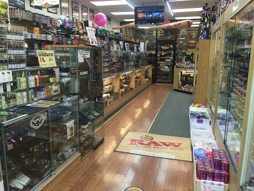 Vaporizer Store «Smokies Tobacco Shop», reviews and photos, 1665 State Hill Rd, Wyomissing, PA 19610, USA