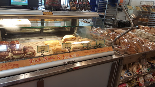 Grocery Store «Fresh Thyme Farmers Market- Bloomington, MN», reviews and photos, 2100 W 80th 1/2 St, Bloomington, MN 55431, USA