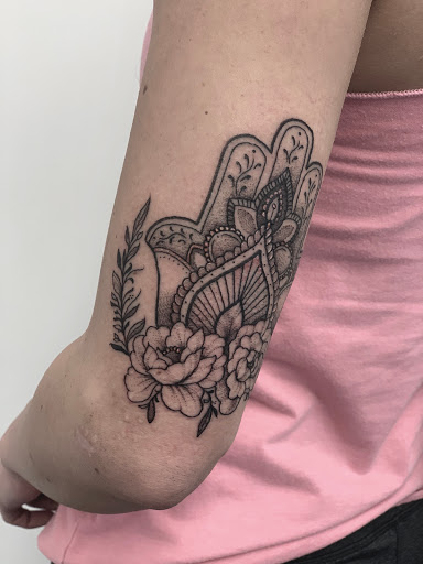 Explore hot girl tattoo ideas, creative tattoo ideas in Springfield, available at Triumph Tattoo