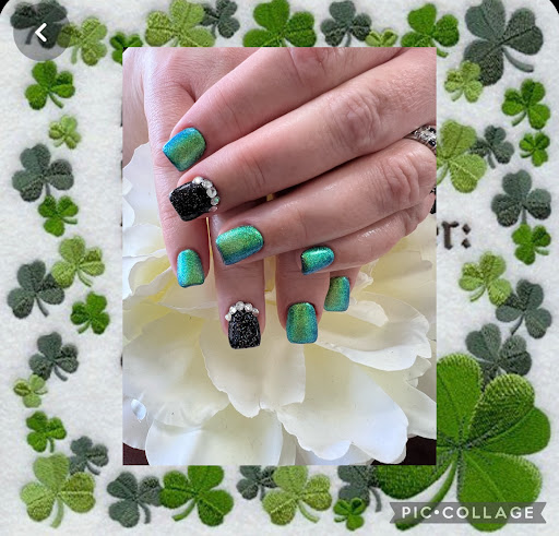 Nail Salon «Lisa Nail Salon», reviews and photos, 3 George Washington Plaza #3, Gaylordsville, CT 06755, USA