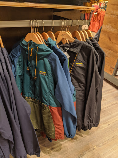 Clothing Store «L.L. Bean», reviews and photos, 4222 Easton Loop W, Columbus, OH 43219, USA