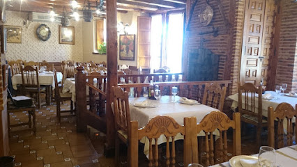 Restaurante El Señorío de Sepúlveda - C. Sancho García, 5, 40300 Sepúlveda, Segovia, Spain