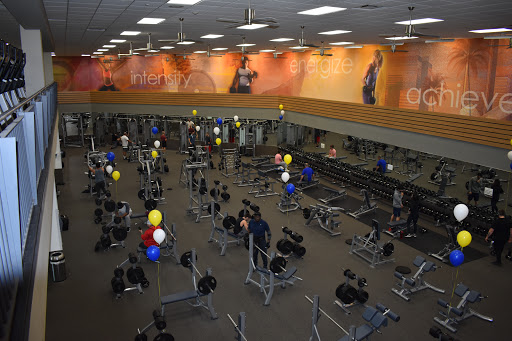 Gym «LA Fitness», reviews and photos, 5 Gateway Blvd, Patchogue, NY 11772, USA