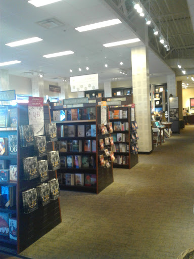 Religious Goods Store «Deseret Book», reviews and photos, 2894 S Santan Village Pkwy Suite 103, Gilbert, AZ 85295, USA