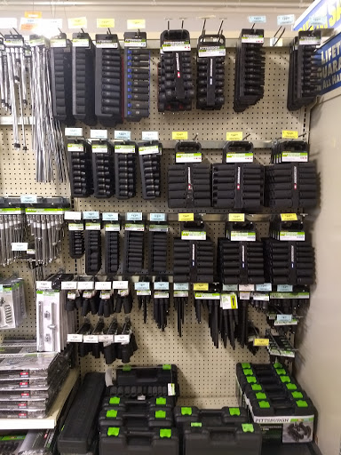 Hardware Store «Harbor Freight Tools», reviews and photos, 4600 Stadium Dr, Kalamazoo, MI 49008, USA