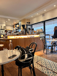 Photo n°23 de Café Dose Paris • Batignolles à Paris ()