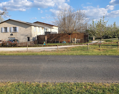 Carine Lenoir/Assistante maternelle agréée à Chauffour-sur-Vell
