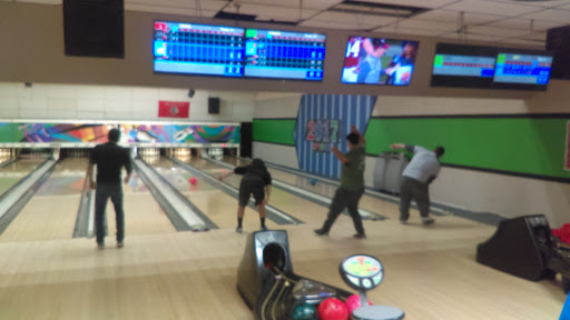 Bowling Alley «Star Lanes - Port Clinton», reviews and photos, 311 Buckeye Blvd, Port Clinton, OH 43452, USA