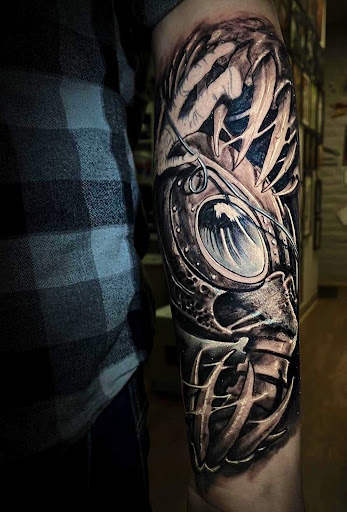 Explore portal tattoo ideas, creative tattoo ideas in Longview, available at Fugis Tattoo Shop