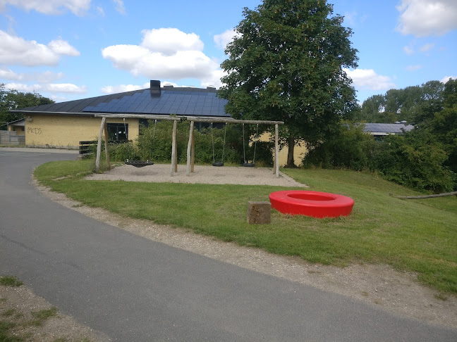 Anmeldelser af Tølløse Skole i Hellebæk - Skole