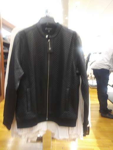 Shopping Mall «University Square», reviews and photos, 14060 Cedar Rd, Cleveland, OH 44118, USA