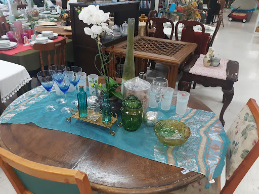 Thrift Store «We Care Thrift Store», reviews and photos, 420 Market St, Dayton, TN 37321, USA