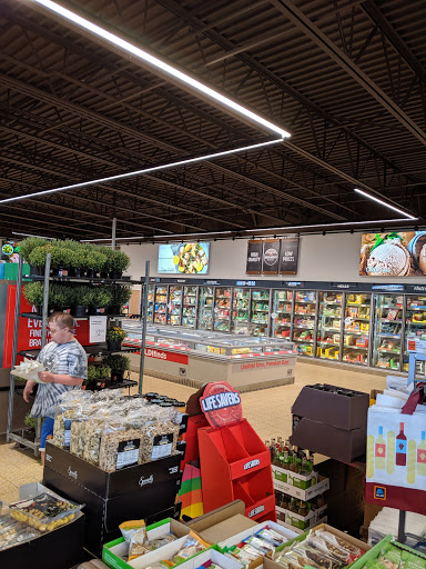 Supermarket «ALDI», reviews and photos, 241 New Lancaster Rd, Leominster, MA 01453, USA