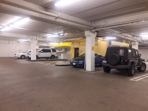 Shoe Store «DSW Designer Shoe Warehouse», reviews and photos, 300 E Colorado Blvd #250, Pasadena, CA 91101, USA