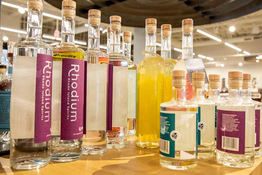 Liquor Store «The Savory Grape Wine Shop», reviews and photos, 1000 Division St #120, East Greenwich, RI 02818, USA