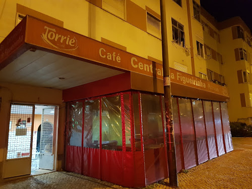 Café Central Figueirinha em Oeiras