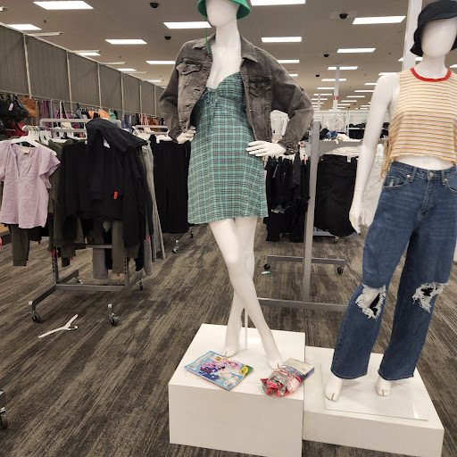 Department Store «Target», reviews and photos, 875 Lawrenceville Suwanee Rd #4000, Lawrenceville, GA 30043, USA