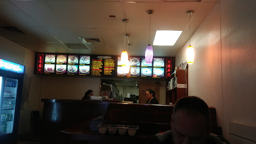 164 Elm St, West Springfield, MA 01089, USA