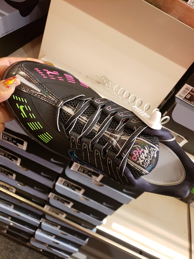 Clothing Store «Nike Factory Store», reviews and photos, 7000 Arundel Mills Cir #372, Hanover, MD 21076, USA