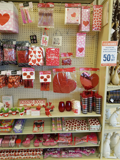 Craft Store «Hobby Lobby», reviews and photos, 505 N Foothills Plaza Dr, Maryville, TN 37801, USA