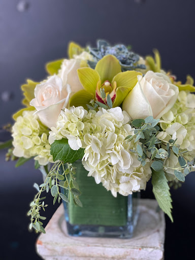 Florist «Kikilis Florist», reviews and photos, 417 S Pinellas Ave, Tarpon Springs, FL 34689, USA