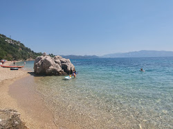 Perigiali Beach'in fotoğrafı doğal alan içinde bulunmaktadır